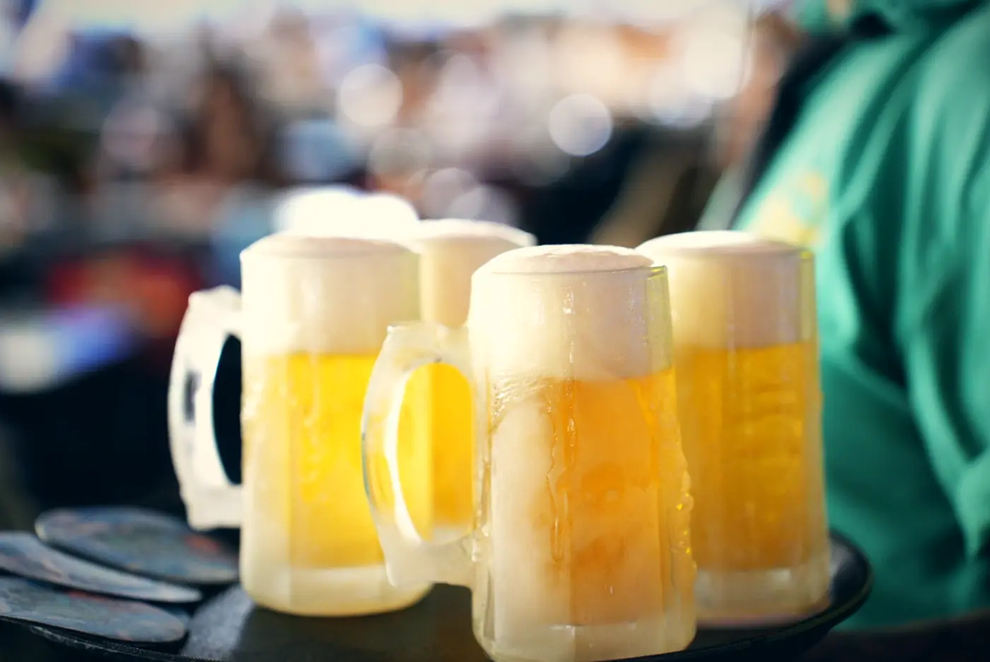 Canecas de chopp geladas